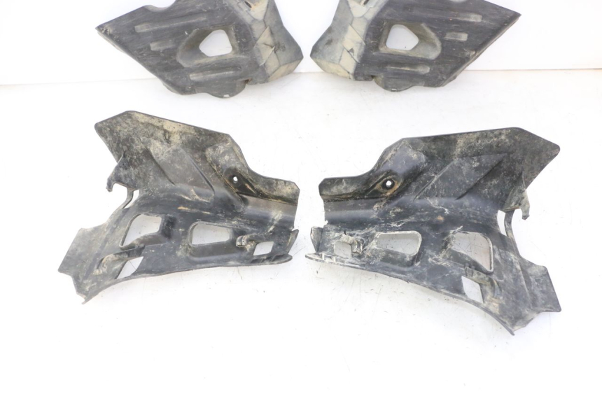 photo de FRAME COVER YAMAHA YFM GRIZZLY 550 (2008 - 2015) - Markings and original references