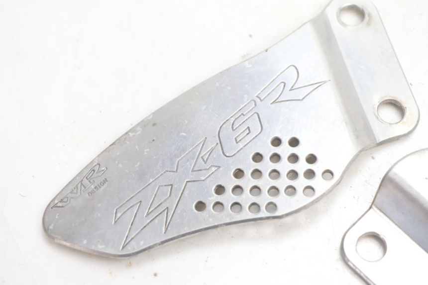 photo de SIDE FRAME COVER KAWASAKI ZX-6R ZX6R 600 (2000 - 2002) - Zoom on usage condition