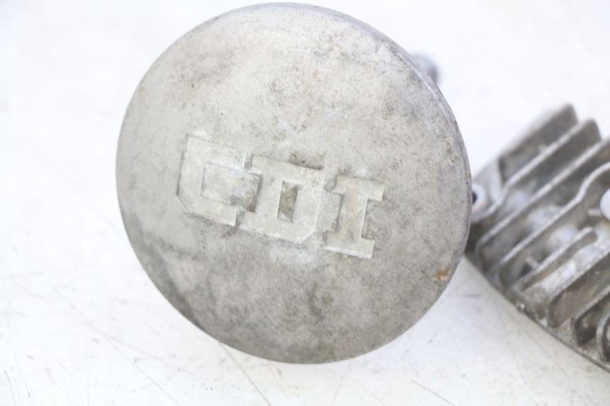 photo de VALVE COVER ORION AGB37 CRF1 DIRT BIKE 125 (2013 - 2021) - Alternative perspective