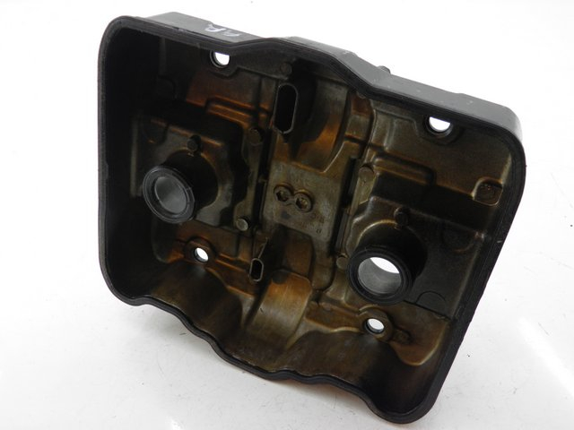 photo de REAR ROCKER COVER HONDA VFR 750 (1990 - 1993) - Zoom on usage condition