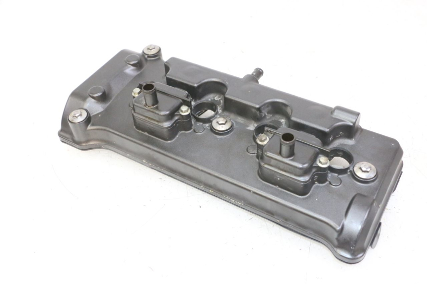 photo de ROCKER COVER HONDA CB R 1000 (2018 - 2023) - Zoom on usage condition