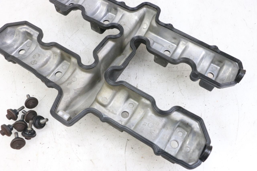 photo de VALVE COVER YAMAHA FJ 3CX 1200 (1986 - 1996) - Alternative perspective