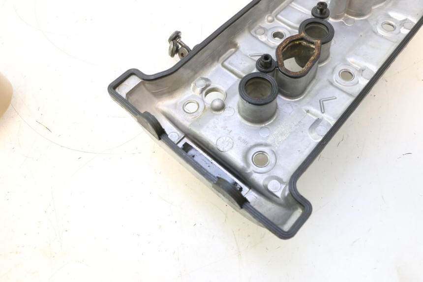 photo de ROCKER COVER YAMAHA FJR 1300 (2001 - 2005) - Product overview