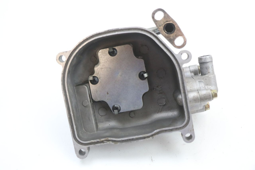 photo de VALVE COVER PEUGEOT KISBEE 4T 50 (2010 - 2017) - Product overview