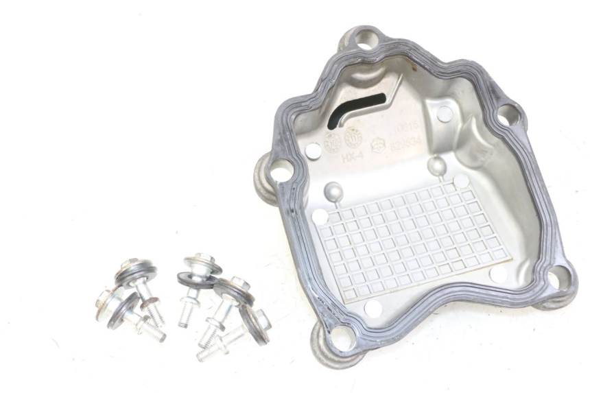 photo de ROCKER COVER PIAGGIO MP3 LT 300 (2010 - 2016) - Zoom on usage condition