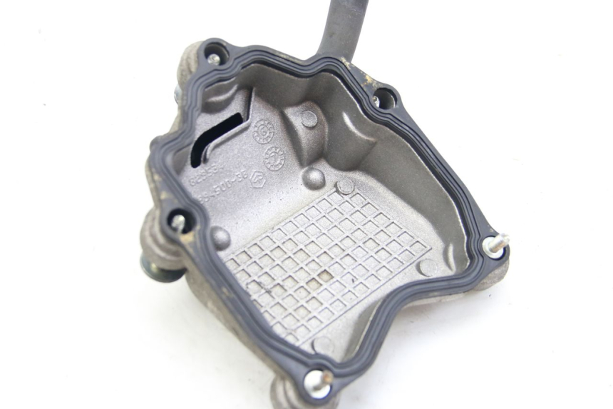 photo de VALVE COVER PIAGGIO MP3 125 (2006 - 2014) - Alternative perspective