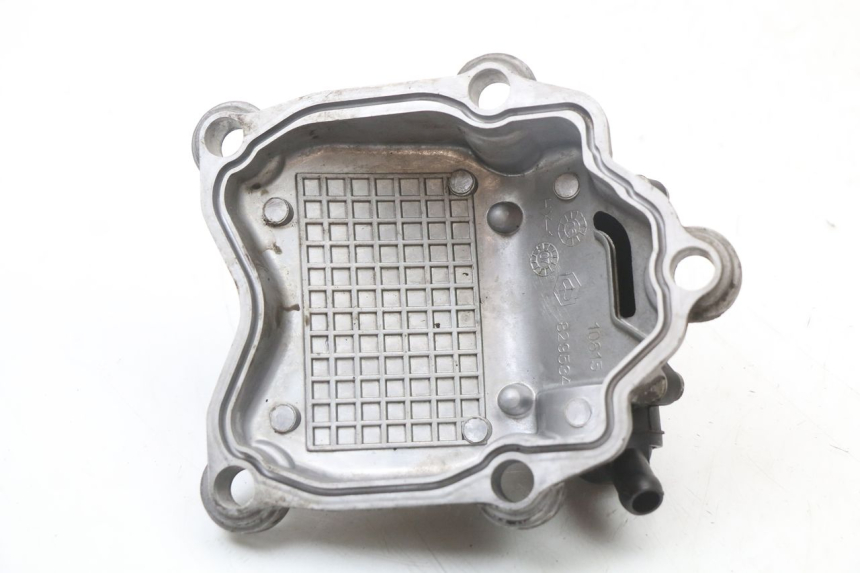 photo de VALVE COVER PIAGGIO MP3 125 (2006 - 2014) - Alternative perspective