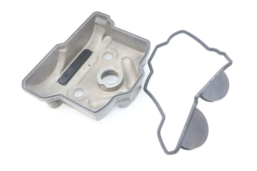 photo de VALVE COVER SUZUKI RM-Z RMZ 250 (2010 - 2016) - Fixing points details