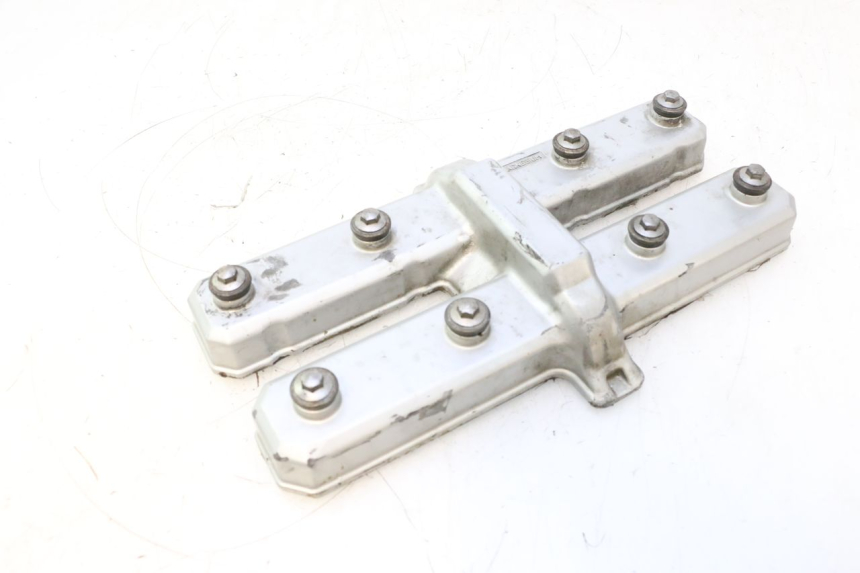 photo de ROCKER COVER YAMAHA YZF R GENESIS 750 (1993 - 1998) - Zoom on usage condition