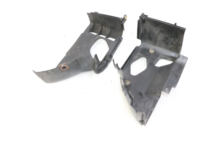 photo de CYLINDER HEAD COVER KYMCO AGILITY 4T 50 (2018 - 2022) - Fixing points details