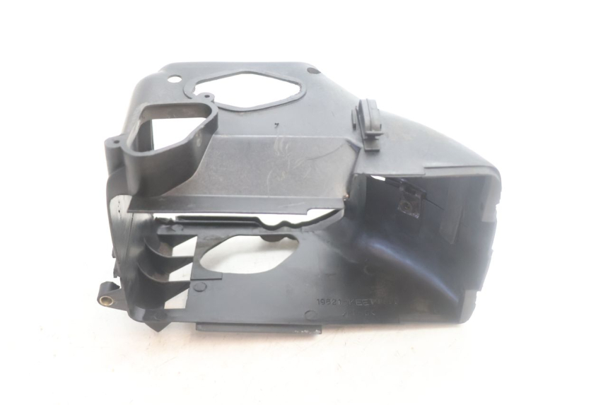 photo de CYLINDER HEAD COVER KYMCO AGILITY 4T 50 (2005 - 2018) - Alternative perspective