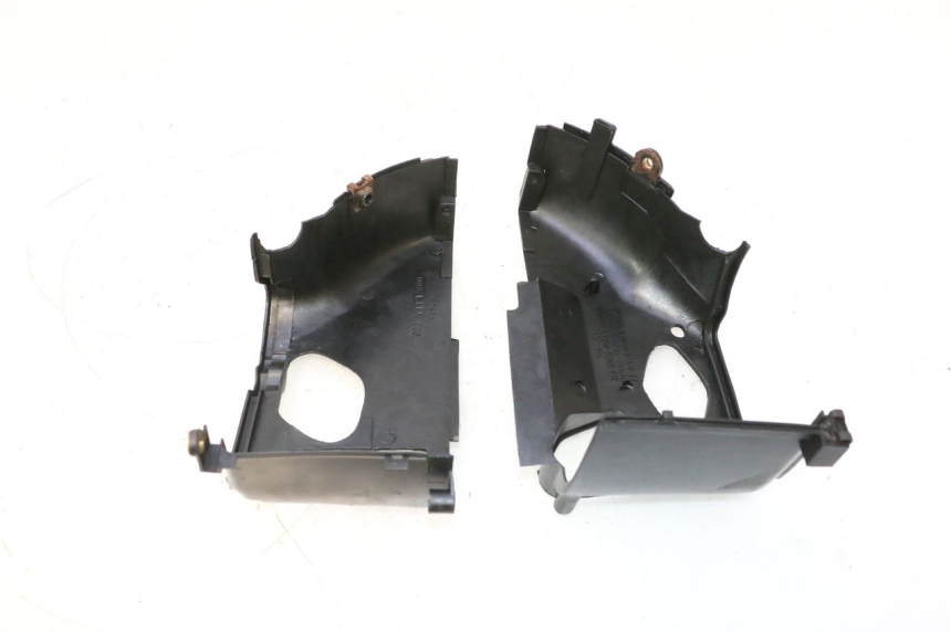 photo de CYLINDER COVER KYMCO AGILITY PREMIUM 50 (2007 - 2010) - Component detail