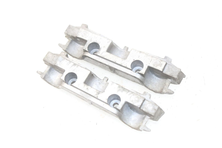 photo de CYLINDER COVER HYOSUNG COMET GTR 125 (2007 - 2014) - Component detail