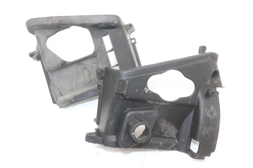 photo de CYLINDER COVER PIAGGIO FLY 4T 50 (2004 - 2010) - Technical close-up