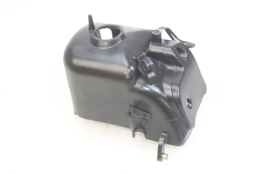 photo de CYLINDER HEAD COVER SYM JET SPORT XR 50 (2006 - 2015) - Technical close-up