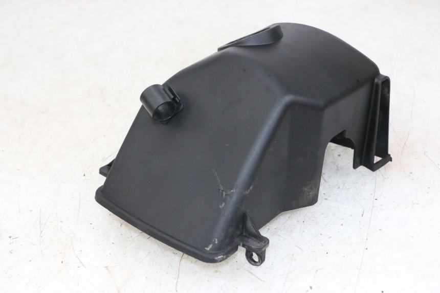 photo de CYLINDER HEAD COVER PEUGEOT KISBEE 2T 50 (2018 - 2022) - Alternative perspective