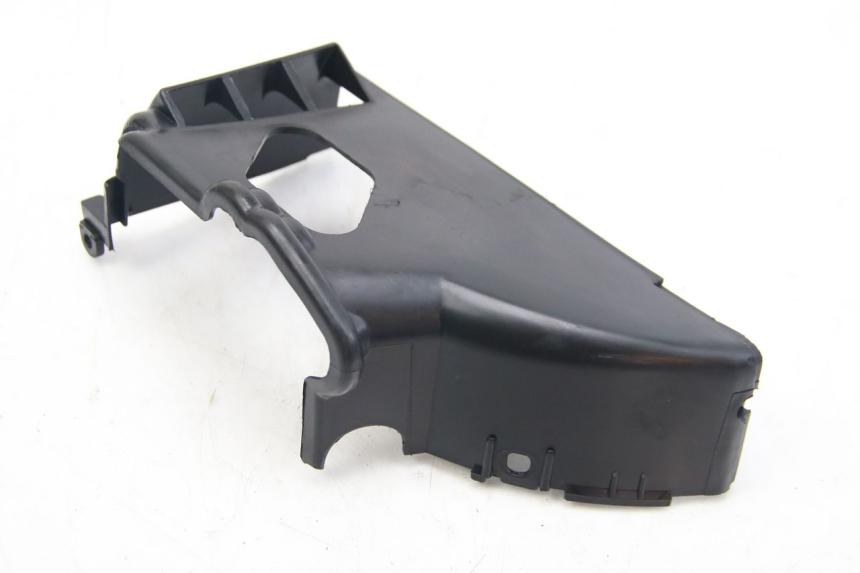 photo de CYLINDER HEAD COVER PEUGEOT KISBEE 4T 50 (2018 - 2022) - Alternative perspective