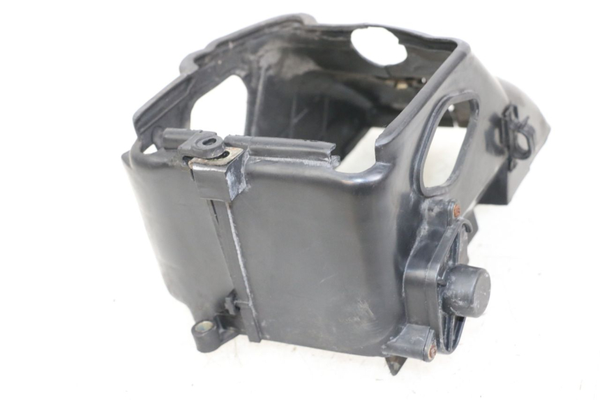 photo de Cylinder head cover SYM ORBIT 50 (2008 - 2010) - Alternative perspective