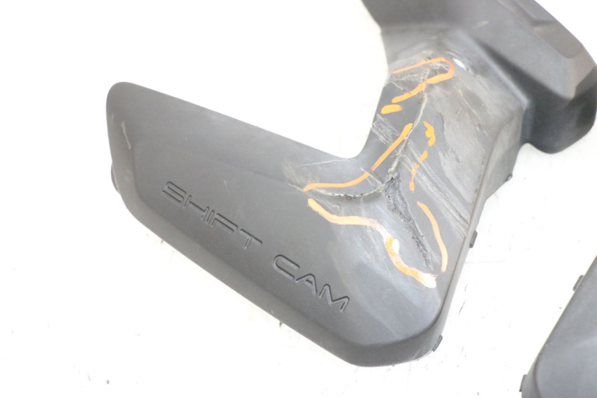 photo de CYLINDER COVER BMW R GS 1250 (2021 - 2024) - Additional view of the item