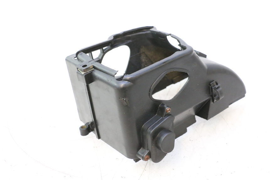 photo de CYLINDER HEAD COVER TNT MOTOR ROMA 10' 4T 50 (2007 - 2018) - Component detail
