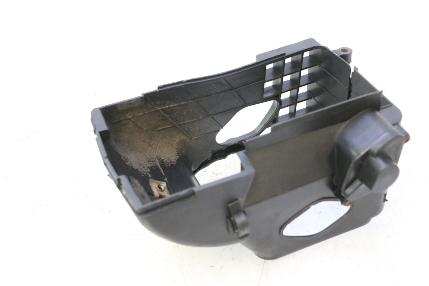 photo de CYLINDER HEAD COVER TNT MOTOR ROMA 10' 4T 50 (2007 - 2018) - Technical close-up