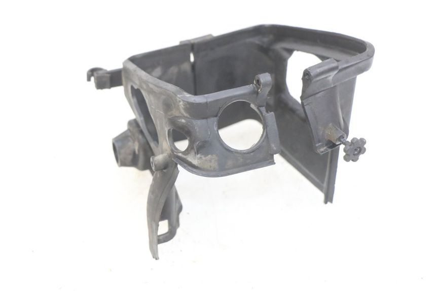 photo de CYLINDER HEAD COVER APRILIA SCARABEO 100 (2003 - 2012) - Alternative perspective