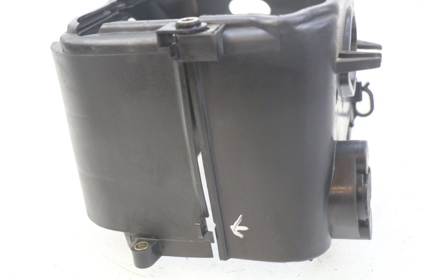 photo de CYLINDER HEAD COVER KYMCO SENTO 100 (2008 - 2013) - Technical close-up