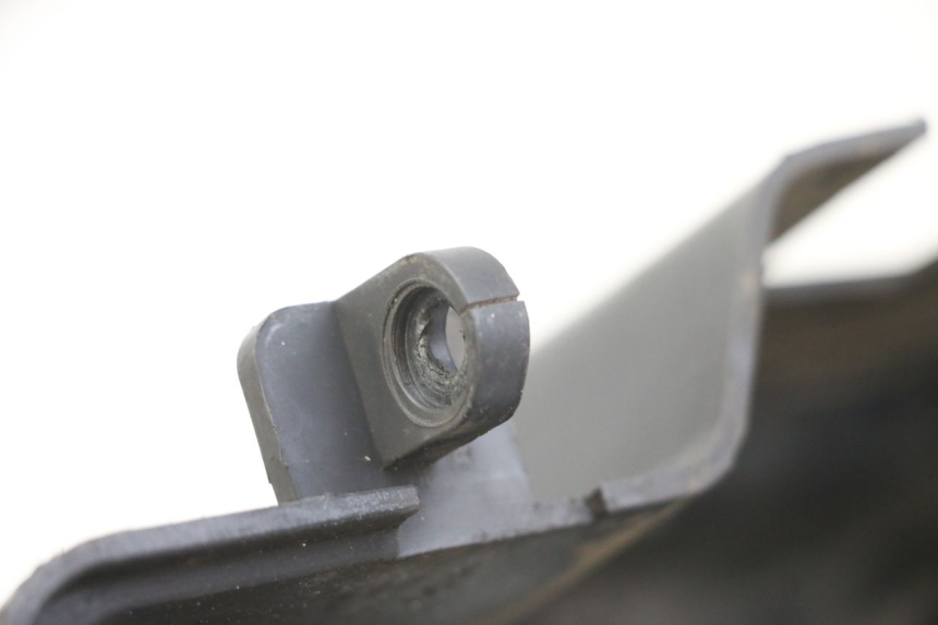 photo de CYLINDER HEAD COVER PEUGEOT SPEEDFIGHT 100 (1997 - 2007) - Alternative perspective