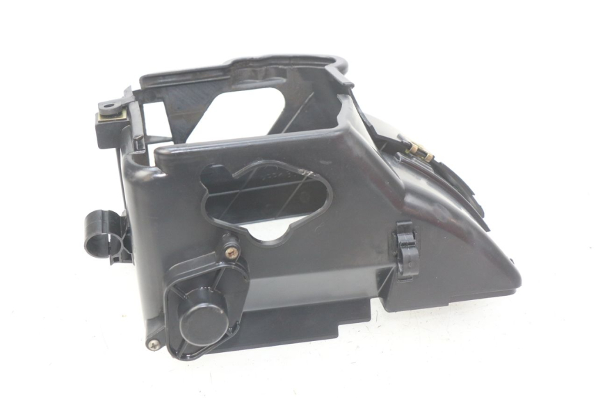 photo de CYLINDER HEAD COVER PEUGEOT STREETZONE 4T 50 (2018 - 2023) - Zoom on usage condition