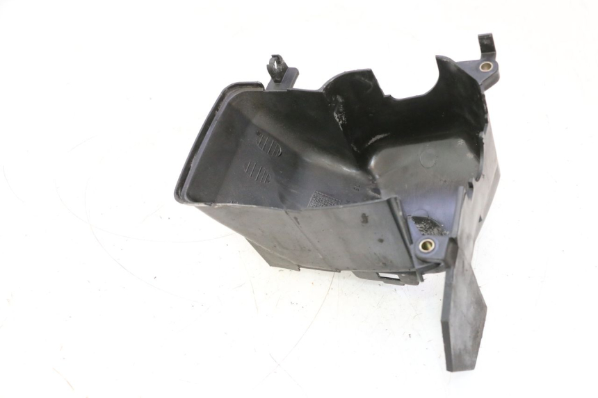photo de CYLINDER HEAD COVER PEUGEOT TREKKER 50 (1995 - 2004) - Alternative perspective