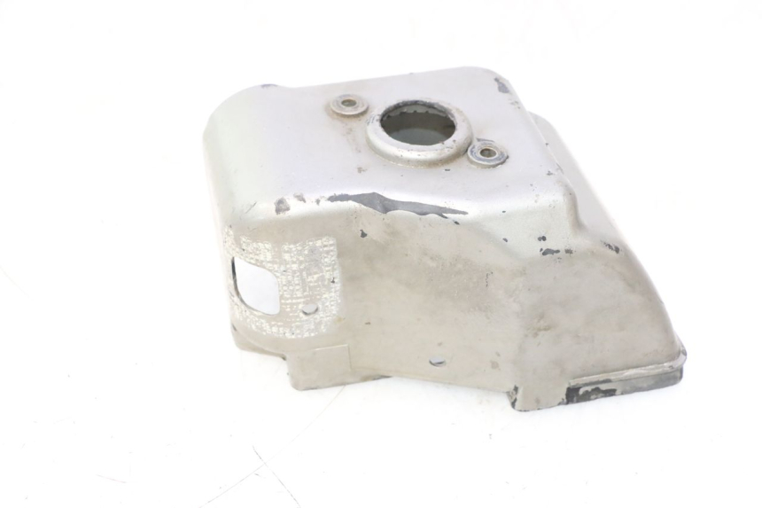 photo de CYLINDER COVER PIAGGIO TYPHOON 50 (1993 - 1999) - Fixing points details
