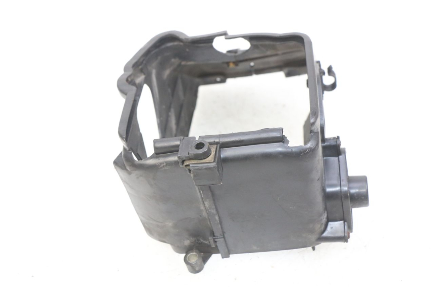 photo de CYLINDER HEAD COVER PEUGEOT V-CLIC VCLIC 50 (2007 - 2013) - Technical close-up