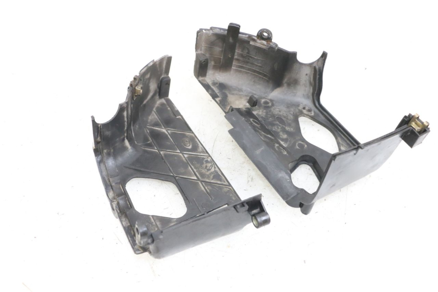 photo de CYLINDER HEAD COVER PEUGEOT V-CLIC VCLIC 50 (2007 - 2013) - Product overview