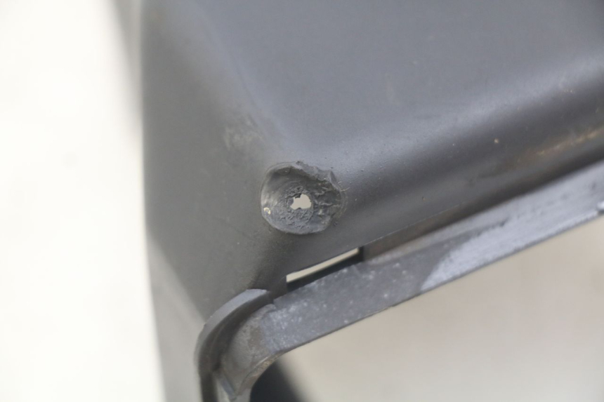 photo de CYLINDER HEAD COVER PIAGGIO VESPA PRIMAVERA 2T 50 (2013 - 2018) - Component detail