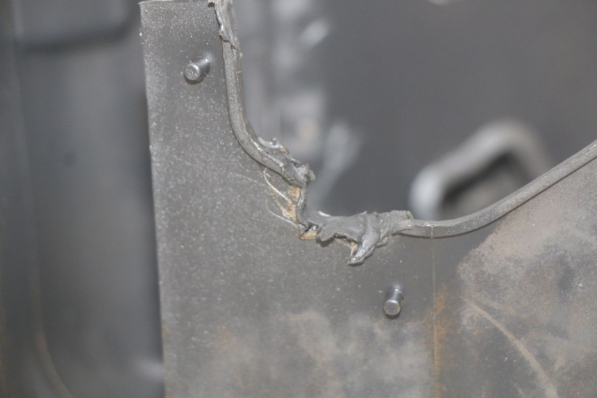 photo de CYLINDER HEAD COVER PIAGGIO VESPA S 2T 50 (2007 - 2014) - Zoom on usage condition