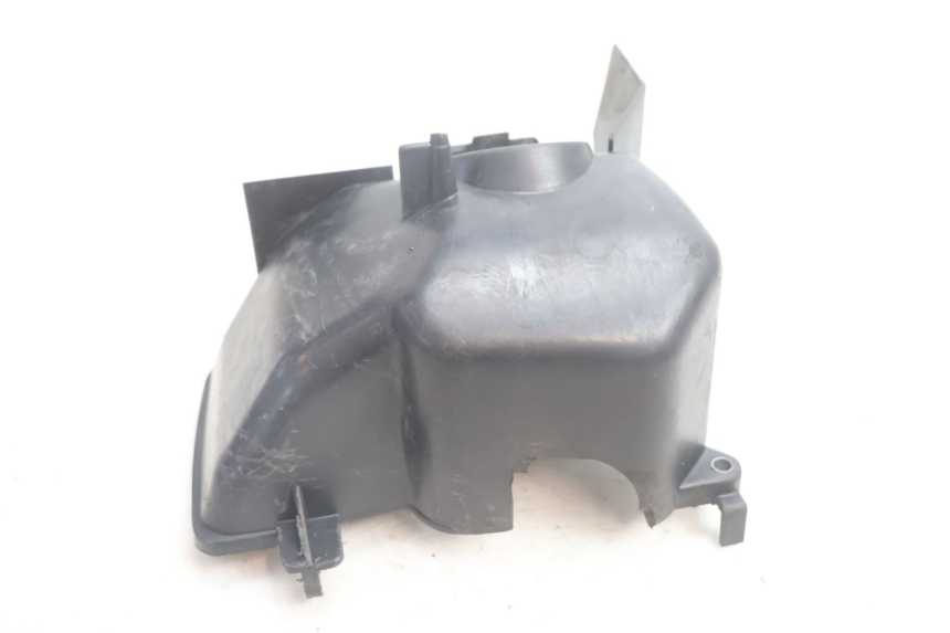 photo de CYLINDER COVER PEUGEOT VIVACITY 50 (2004 - 2009) - Zoom on usage condition