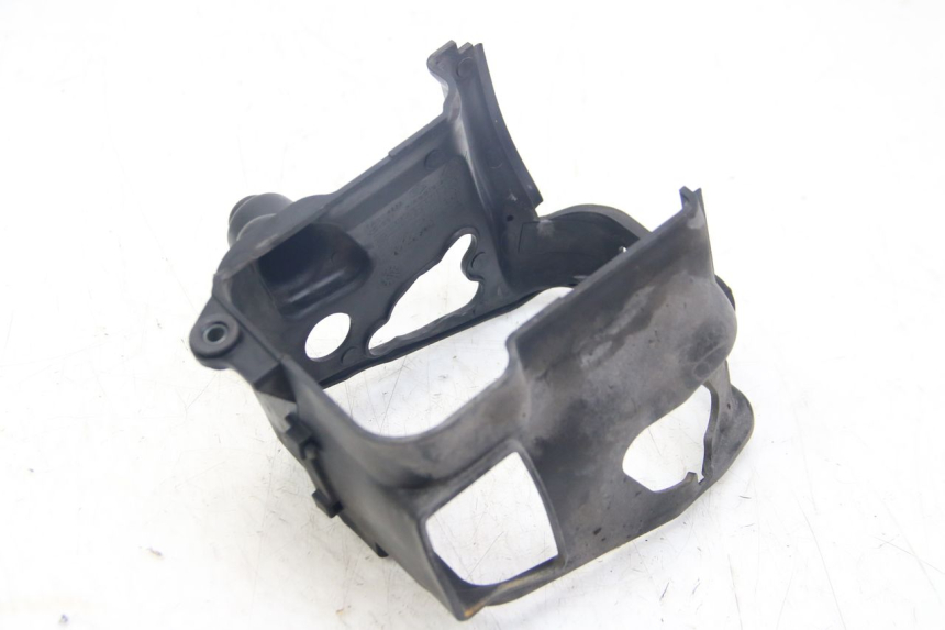 photo de CYLINDER HEAD COVER PIAGGIO ZIP 4T 50 (2018 - 2020) - Alternative perspective