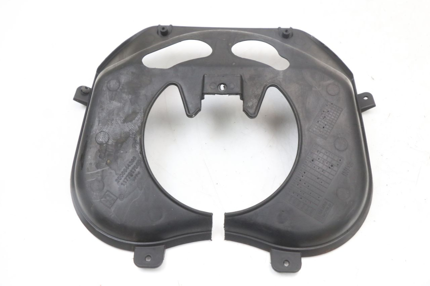 photo de FORK COVER PEUGEOT KISBEE 4T 50 (2018 - 2022) - Alternative perspective