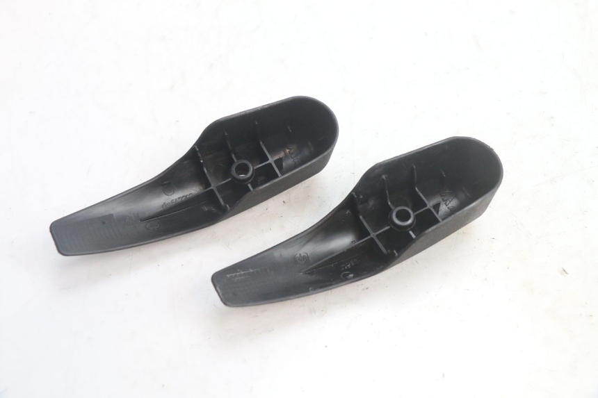 photo de FORK PANEL PIAGGIO MP3 125 (2006 - 2014) - Product overview