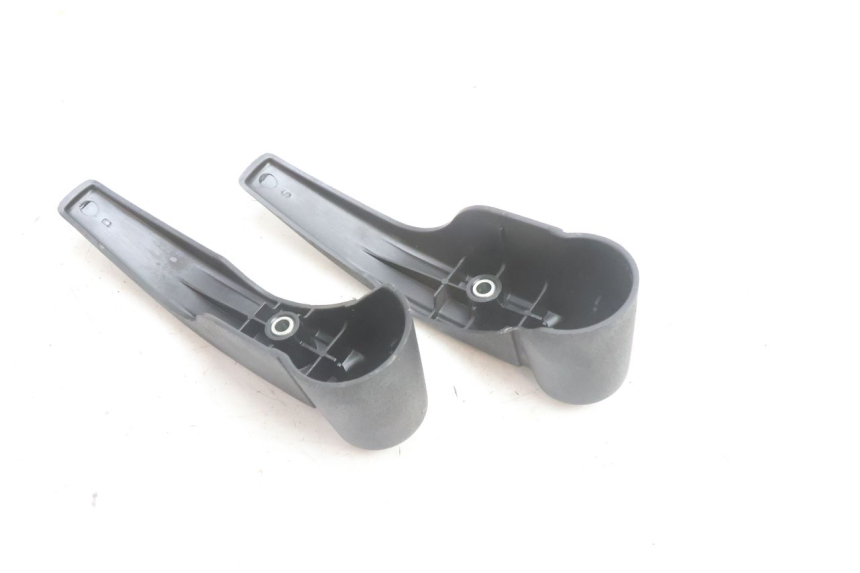 photo de FORK PANEL PIAGGIO MP3 500 (2016 - 2018) - Alternative perspective