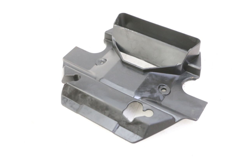 photo de FORK PANEL PEUGEOT CITYSTAR 125 (2011 - 2017) - Zoom on usage condition