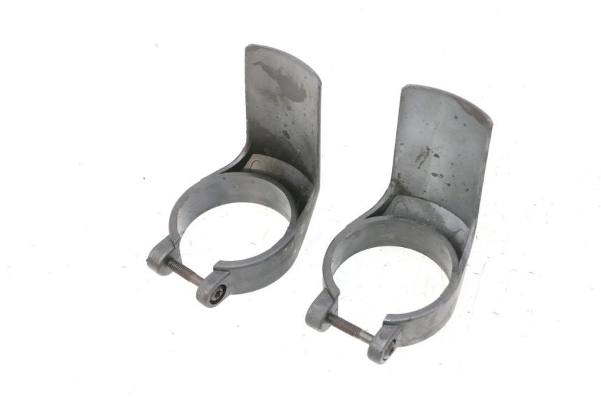 photo de FORK PANEL TRIUMPH SPRINT 900 (1995 - 1998) - Component detail