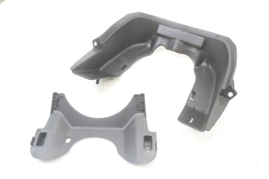 photo de FORK COVER SYM ORBIT III 3 4T 50 (2018 - 2021) - Technical close-up