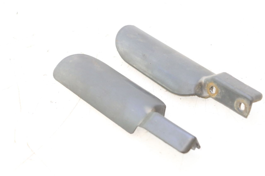 photo de FORK PANEL PIAGGIO TYPHOON 50 (2000 - 2009) - Zoom on usage condition
