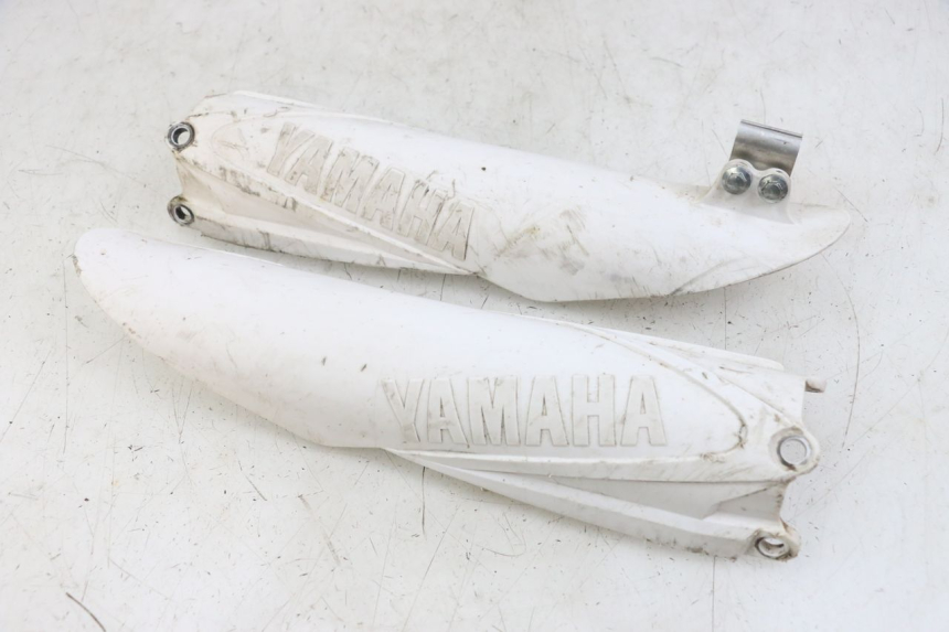 photo de FORK COVER YAMAHA YZ 125 (2017 - 2021) - Fixing points details