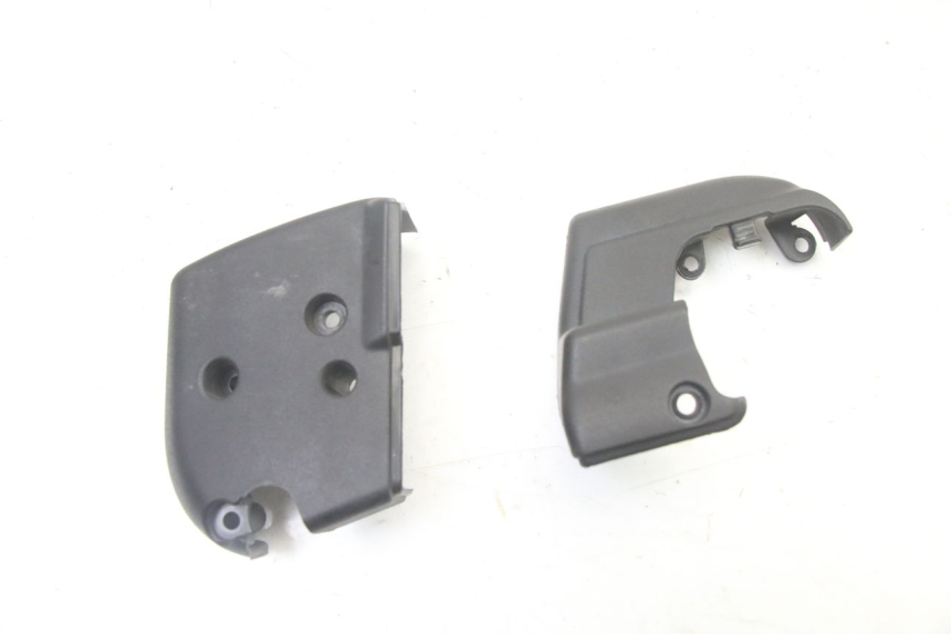 photo de MASTER CYLINDER COVER  APRILIA ATLANTIC 125 (2003 - 2009) - Main view