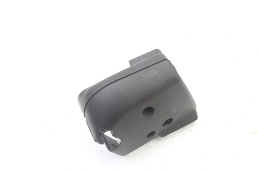 photo de MASTER CYLINDER COVER  APRILIA ATLANTIC 125 (2003 - 2009) - Alternative perspective