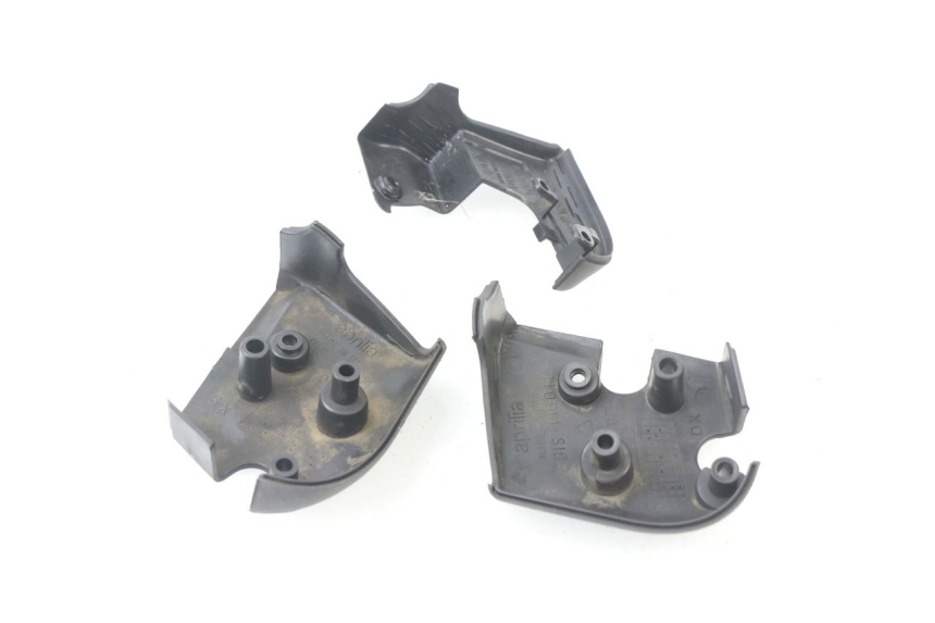 photo de MASTER CYLINDER COVER  APRILIA ATLANTIC 125 (2003 - 2009) - Main view