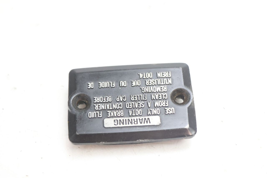 photo de MASTER CYLINDER COVER KAWASAKI GPX F ZX750F 750 (1986 - 1990) - Component detail