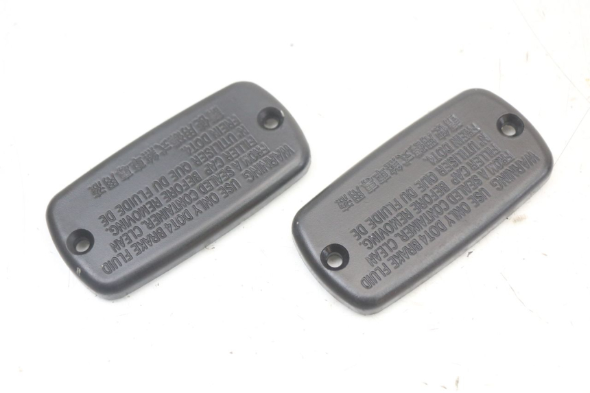 photo de MASTER CYLINDER COVER  KYMCO X-TOWN XTOWN 125 (2016 - 2021) - Alternative perspective